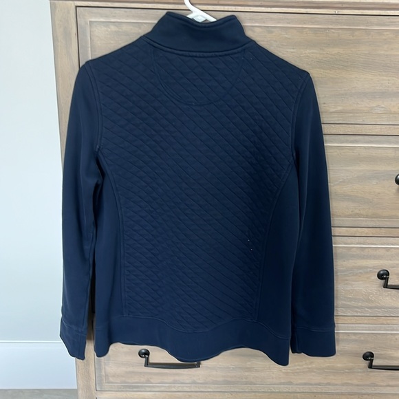 LL Bean Women’s Quilted Quarter Zip Pullover - Picture 5 of 6
